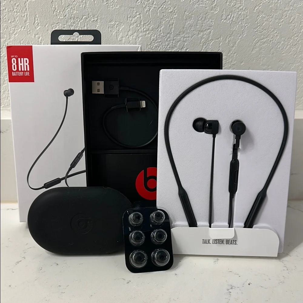 Beats by Dre Black Neckband Wireless Headset